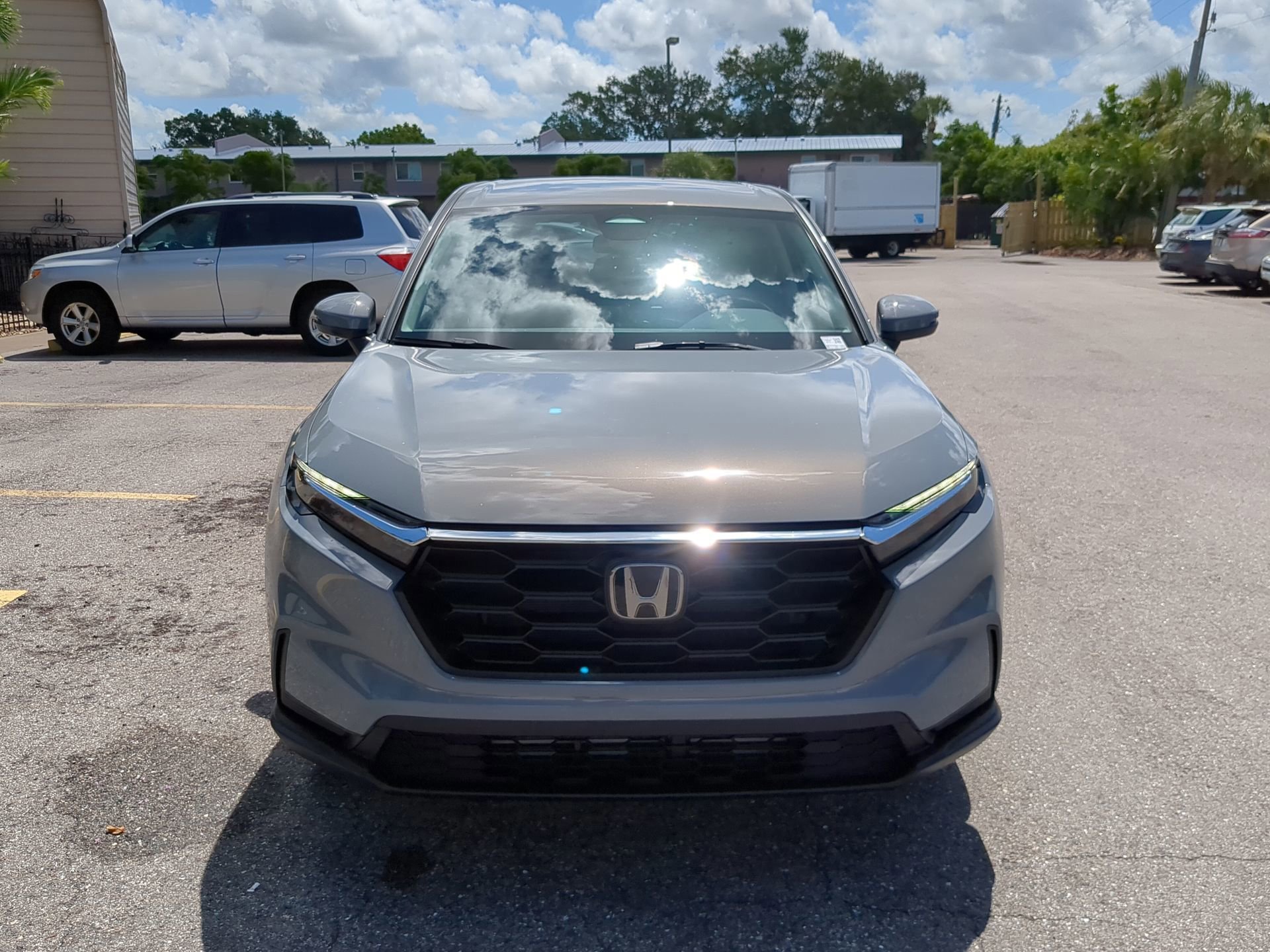New 2026 Urban Gray Pearl Honda LX image 4