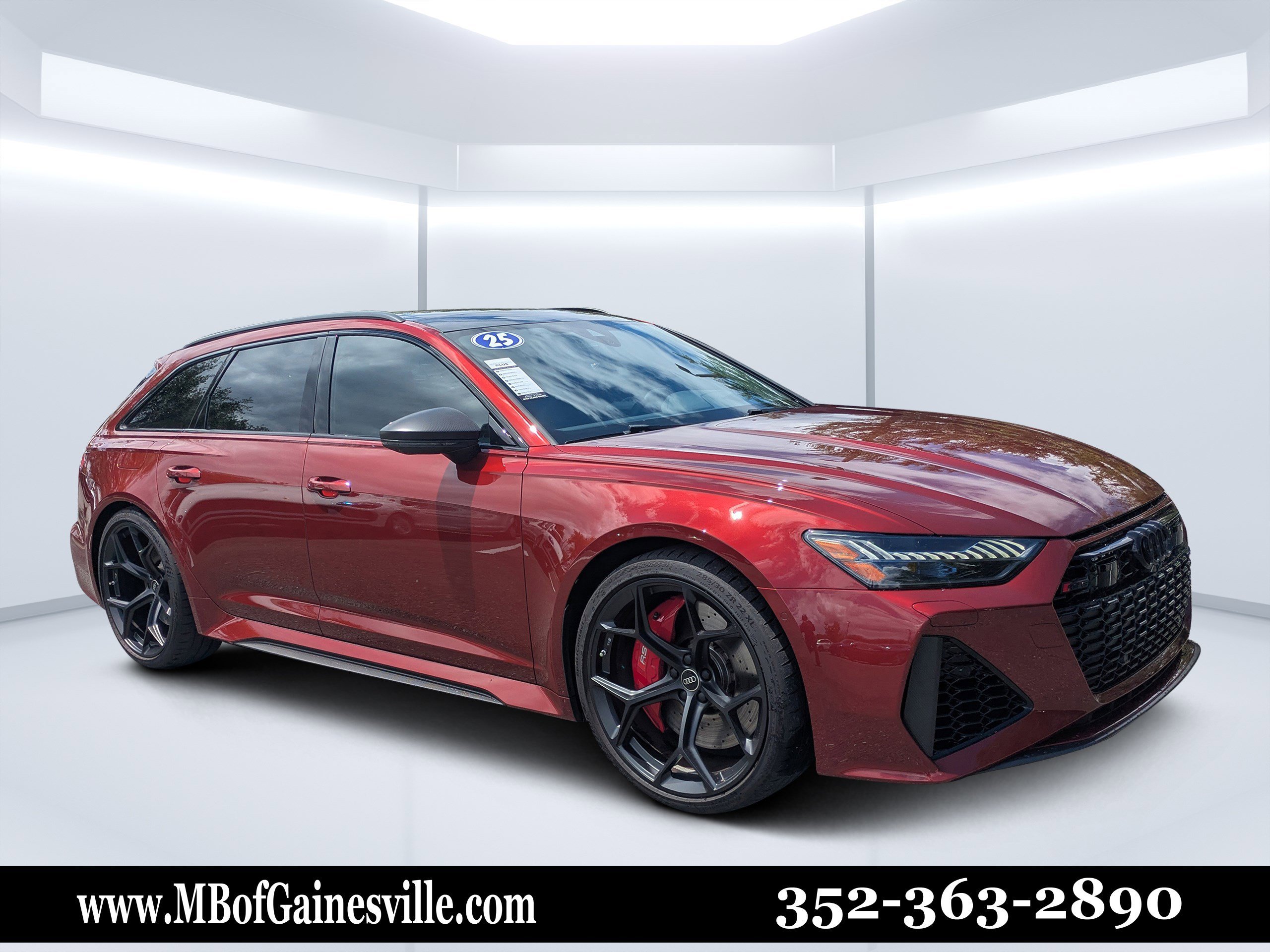 2025 Audi RS 6 Avant Performance's photo