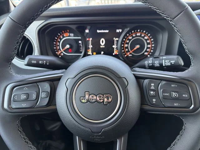 New 2026 Black Clear-Coat Exterior Paint Jeep Sport S image 30