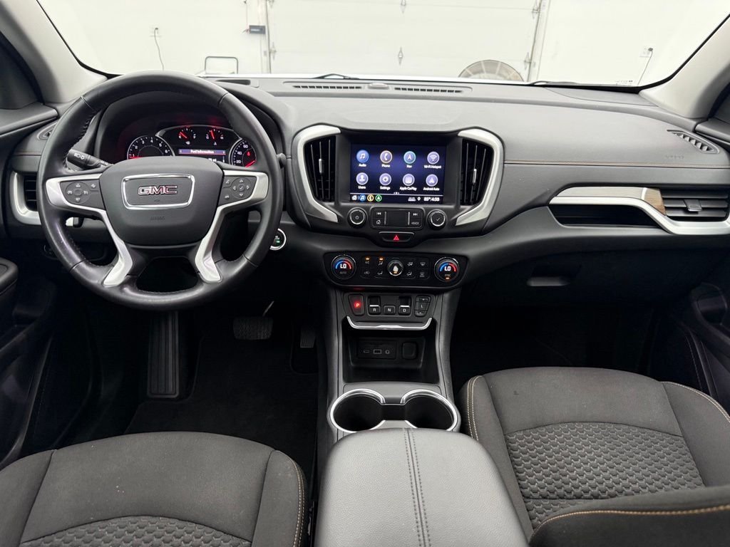Used 2020 Silver GMC SLE image 4