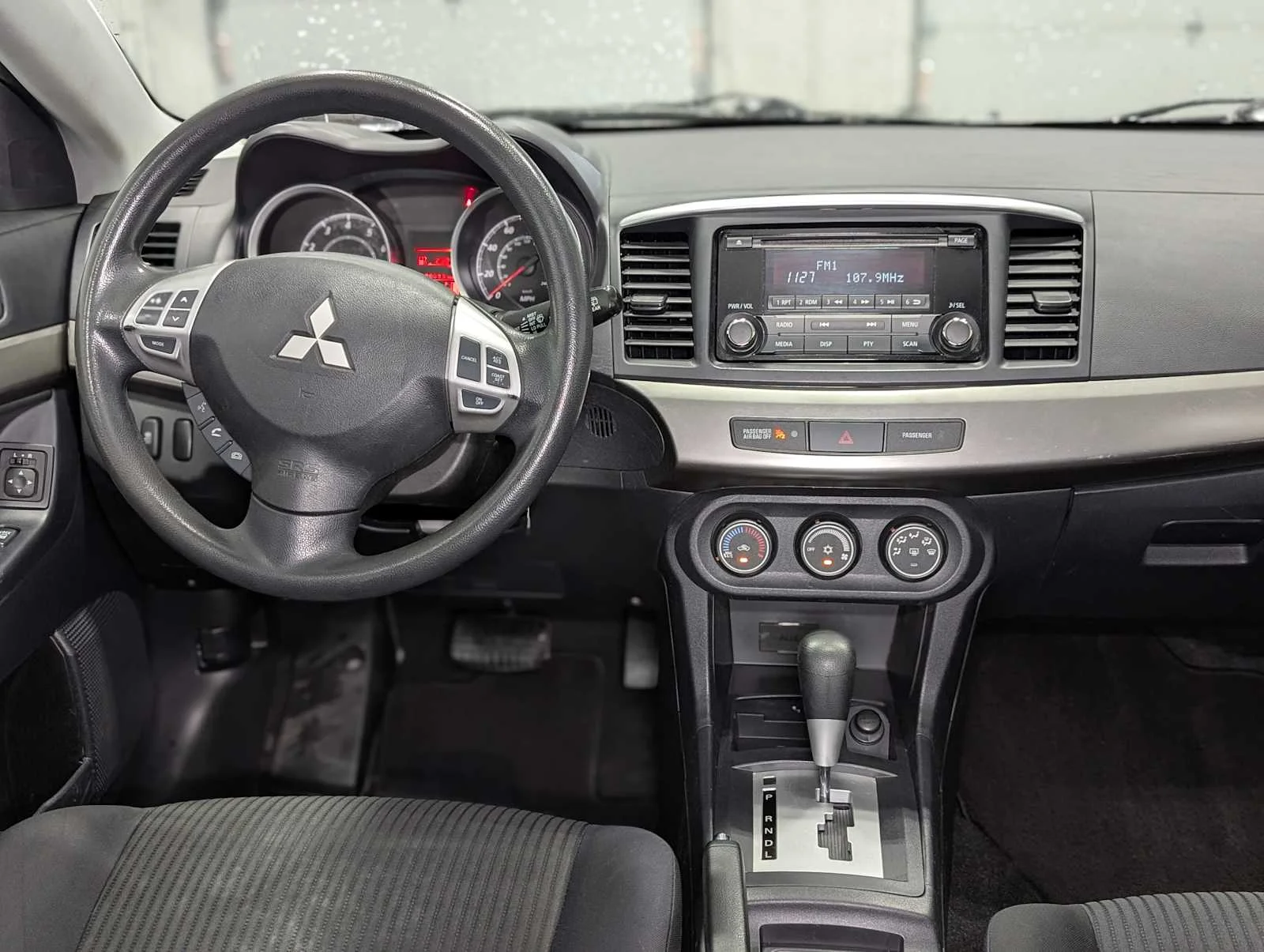 Used 2014 Mercury Gray Pearl Mitsubishi ES image 5