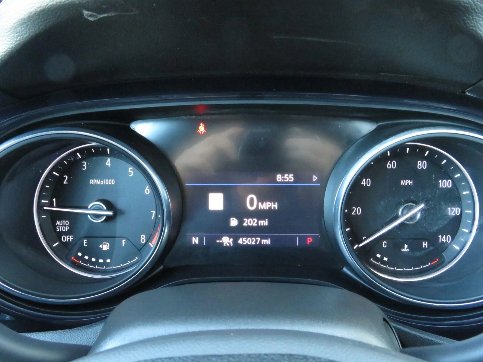Used 2022 Cinnabar Metallic Buick Essence image 27