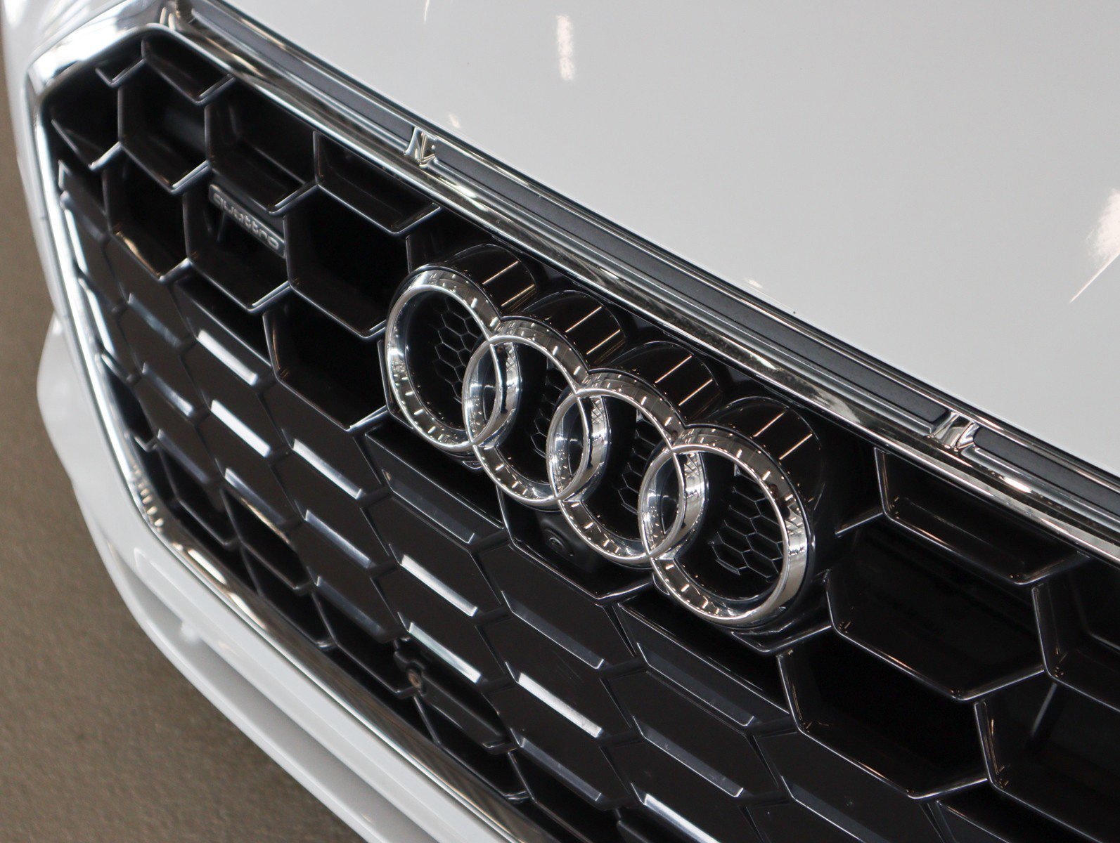 Used 2024 Glacier White Metallic Audi S line Premium Plus image 34