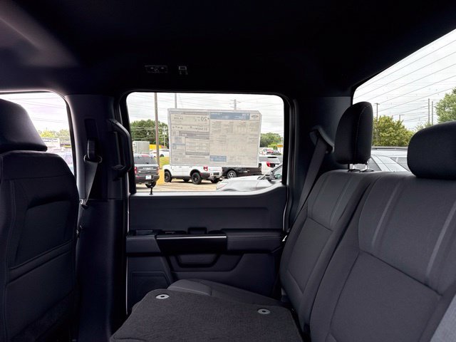 New 2026 Oxford White Ford STX image 19