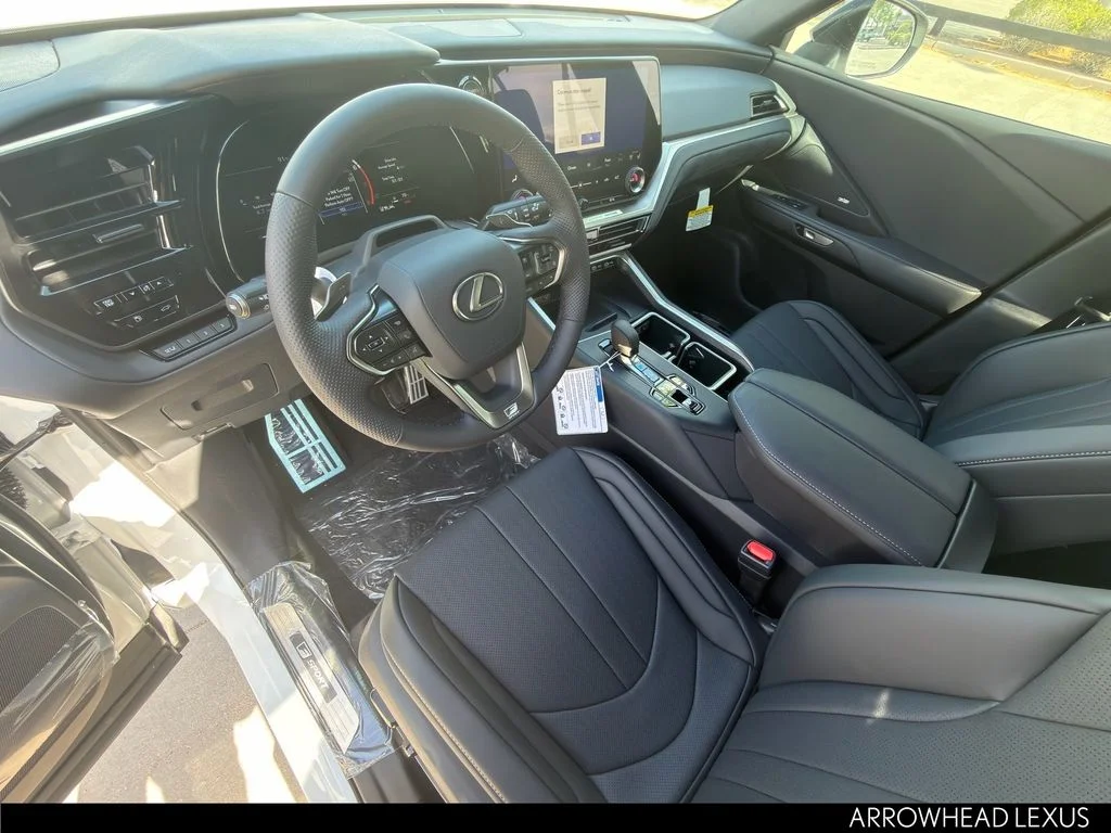 New 2026  Lexus 350 F SPORT Handling image 15