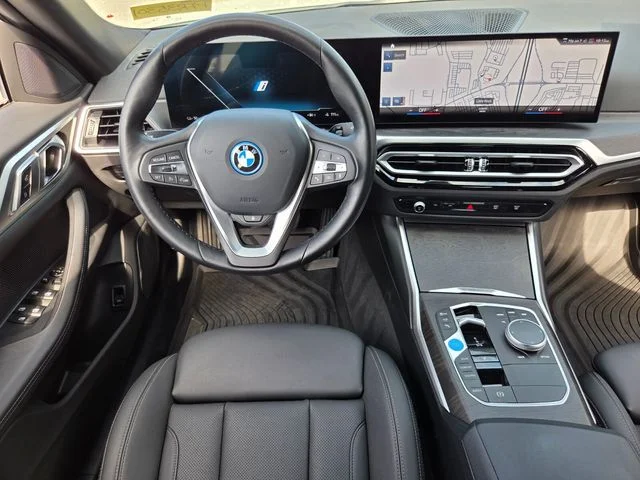 Used 2023 White BMW eDrive40 image 17