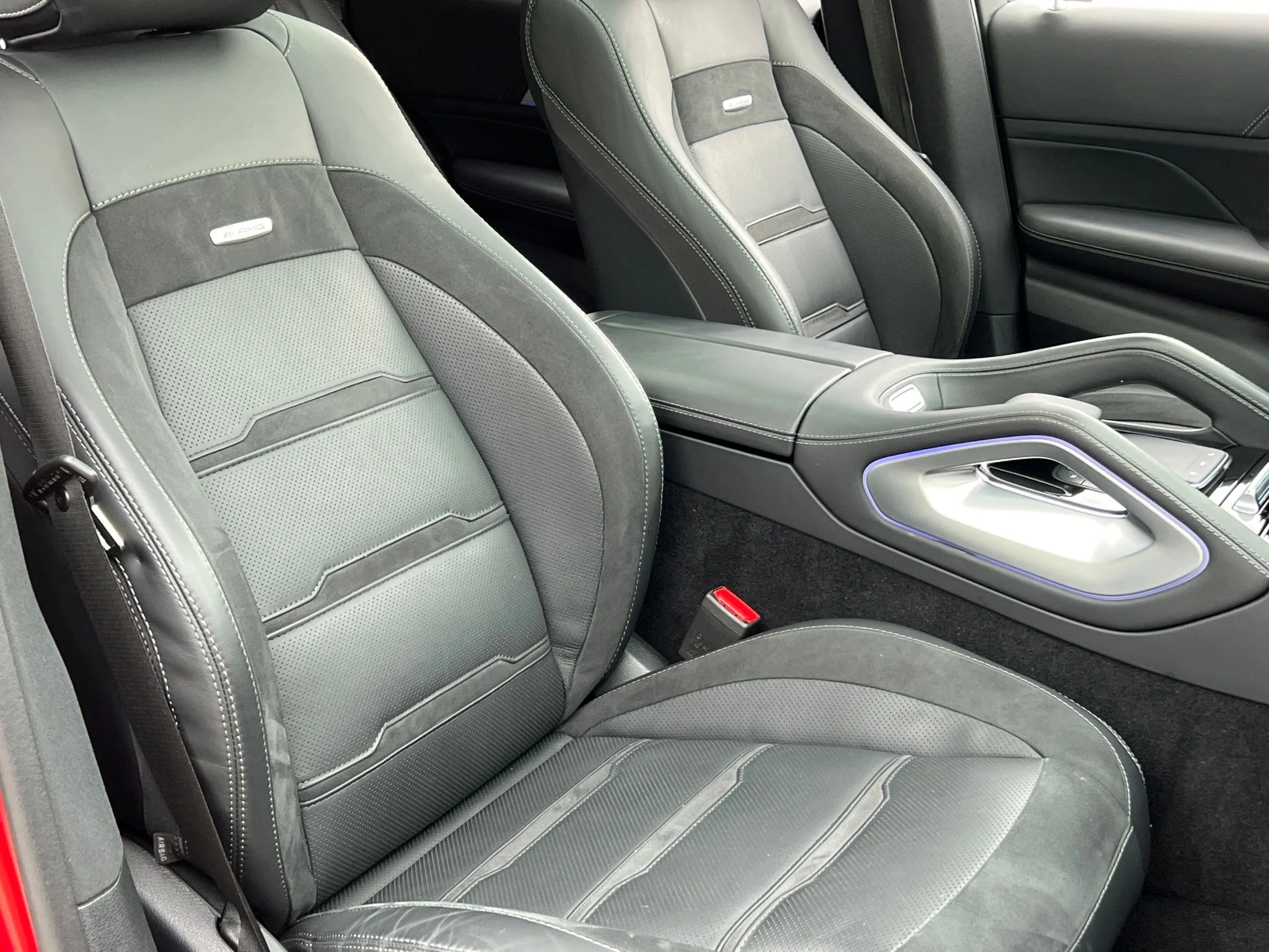 Used 2024 Red Mercedes-Benz GLE 53 AMG® image 42