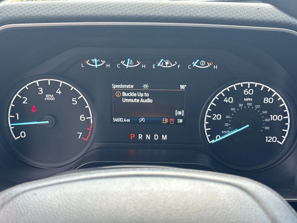Used 2023 Silver Ford XLT image 25