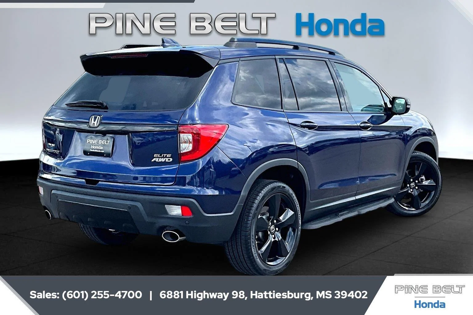 Used 2019 Obsidian Blue Pearl Honda Elite AWD image 11