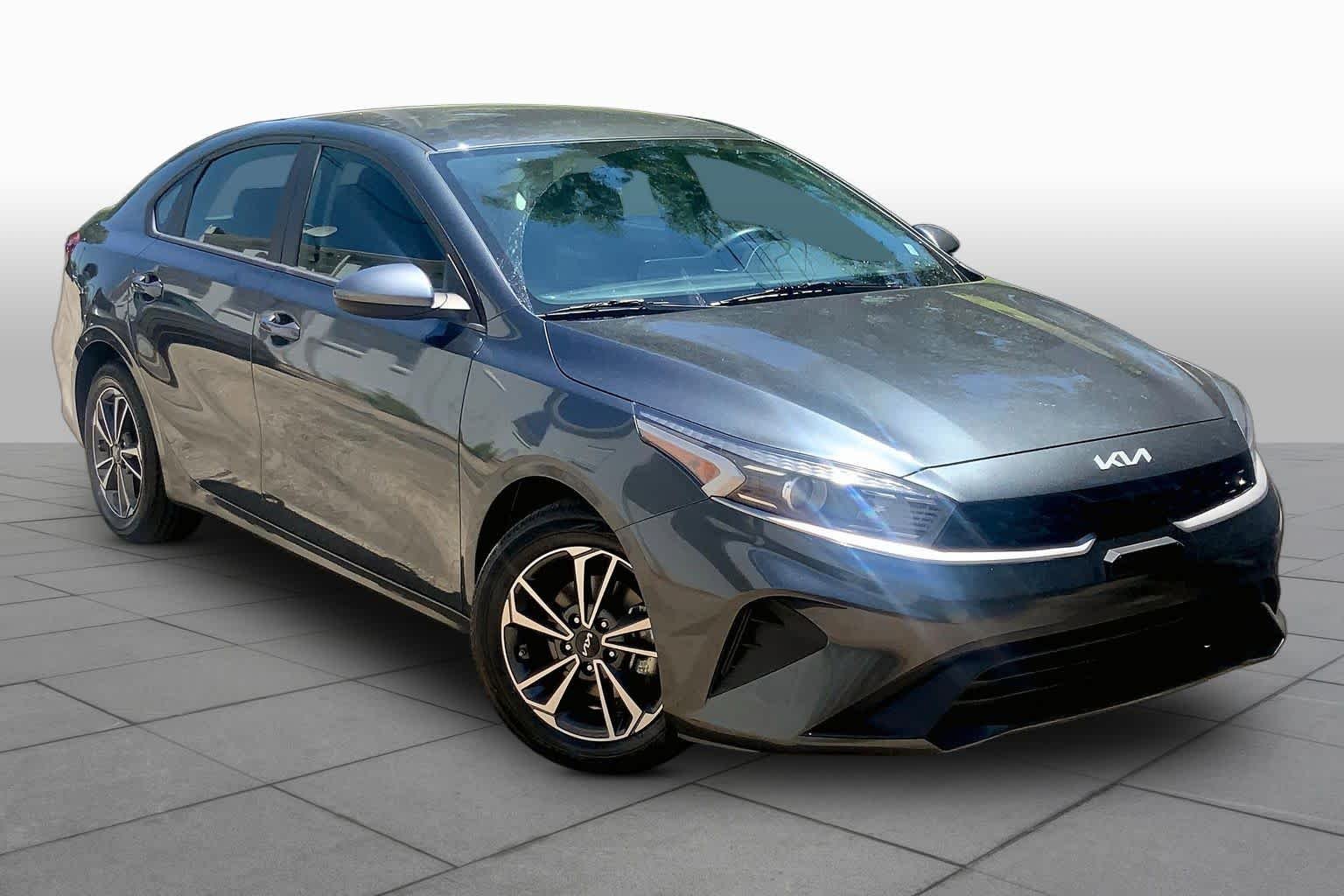Certified Used 2024 Gravity Gray Kia LXS image 3