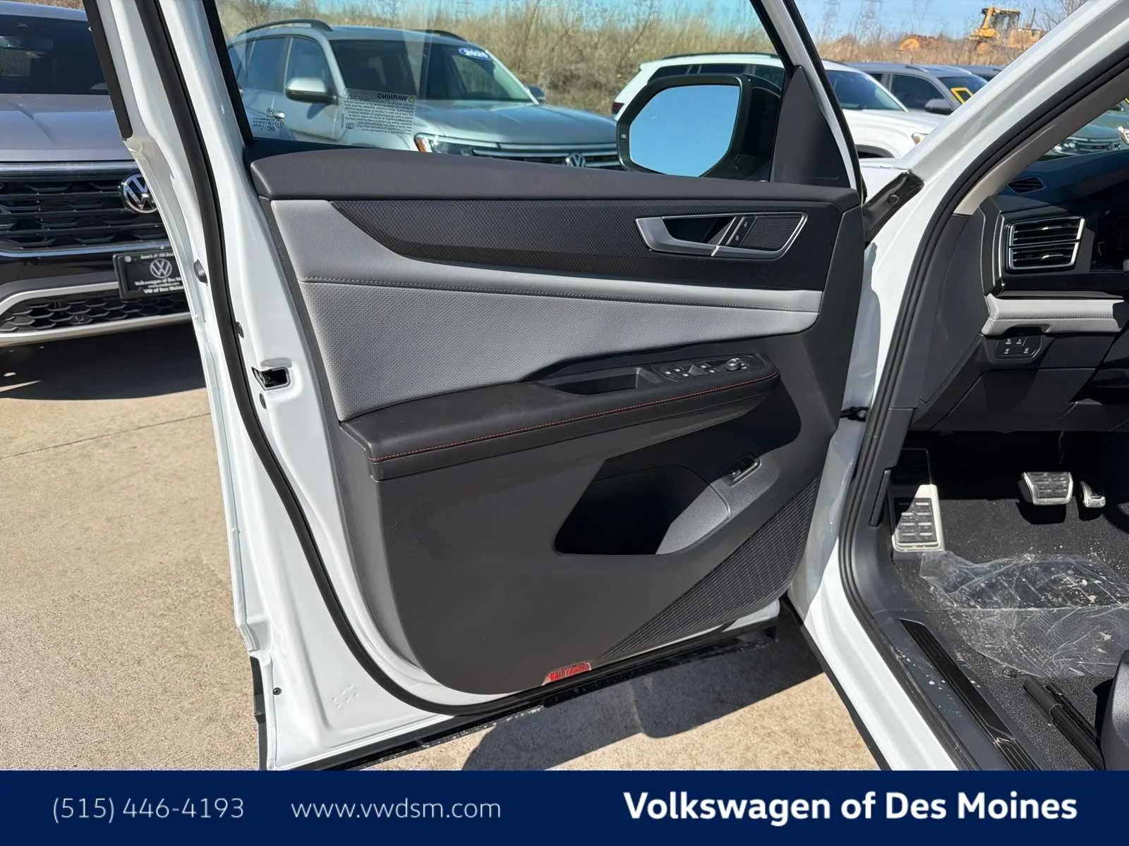 New 2026 Opal White Pearl Volkswagen 2.0T Peak Edition image 22