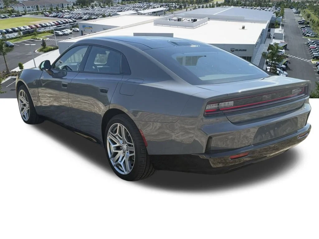 New 2026 Destroyer Gray Exterior Paint Dodge R/T Scat Pack image 6