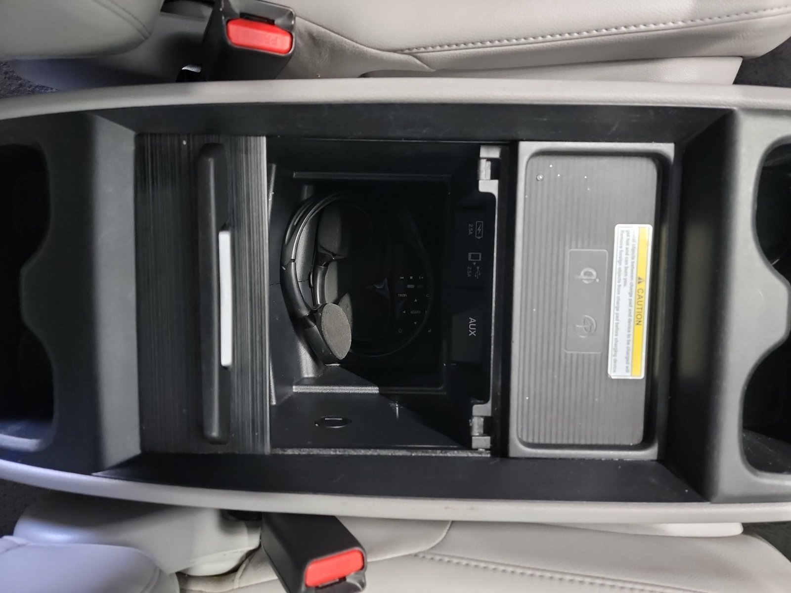 Used 2019 Crystal Black Pearl Honda Elite image 27