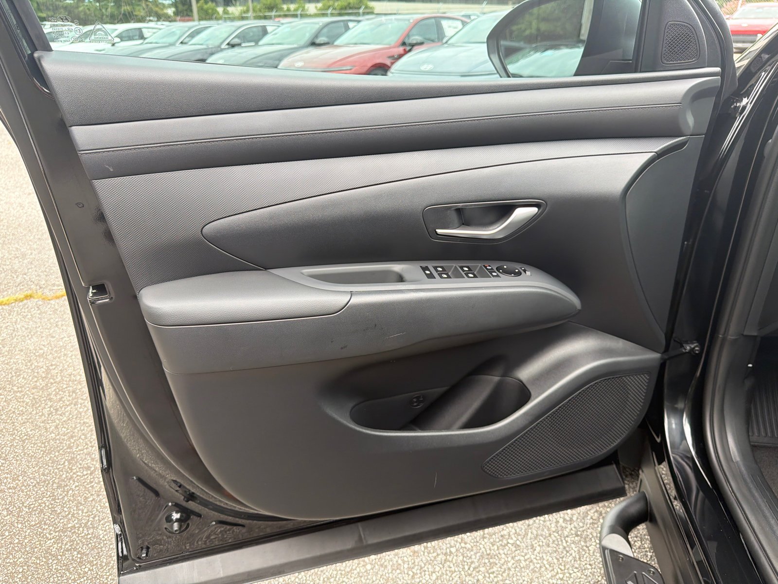 New 2026 Phantom Black Hyundai SEL image 10