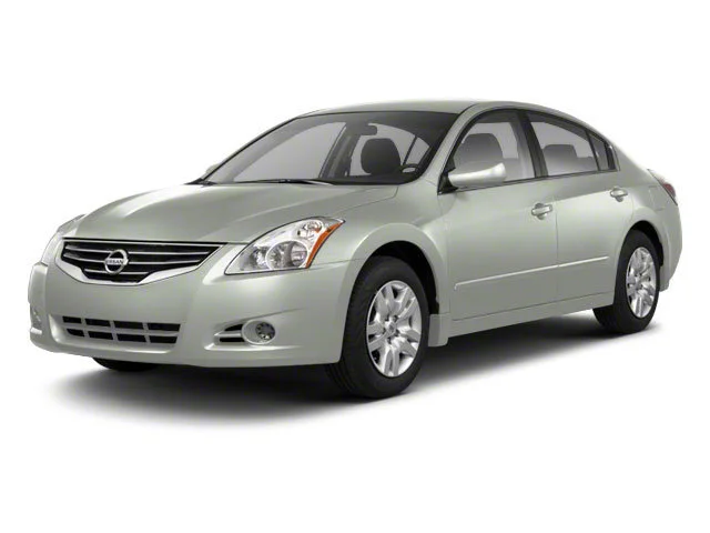 2010 Nissan Altima's photo