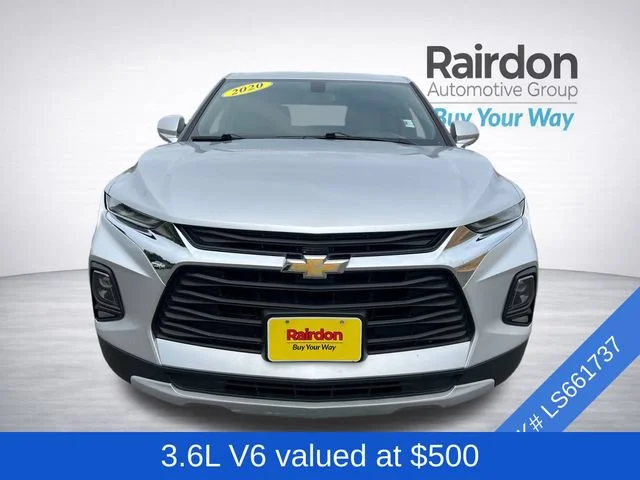 Used 2020 Silver Ice Metallic Chevrolet LT image 2