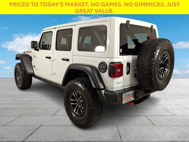 Used 2025 White Jeep Rubicon image 5