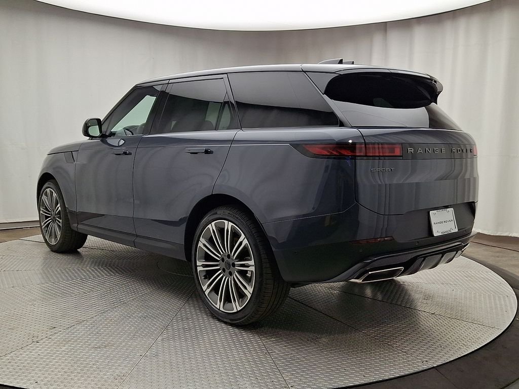 New 2026 Varesine Blue Land Rover SE image 4