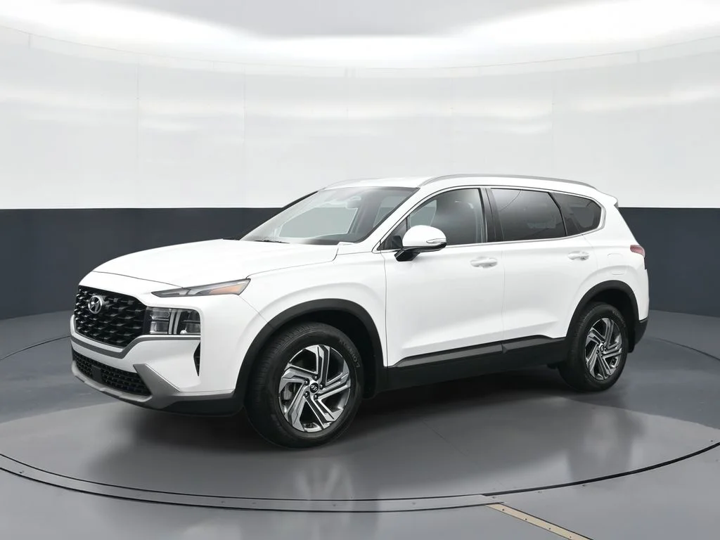 Certified Used 2023 White Hyundai SEL image 1