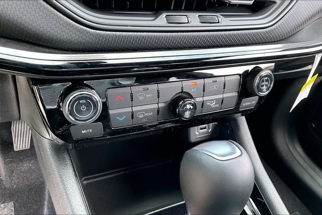 New 2026 Jeep Compass Latitude 4D Sport Utility