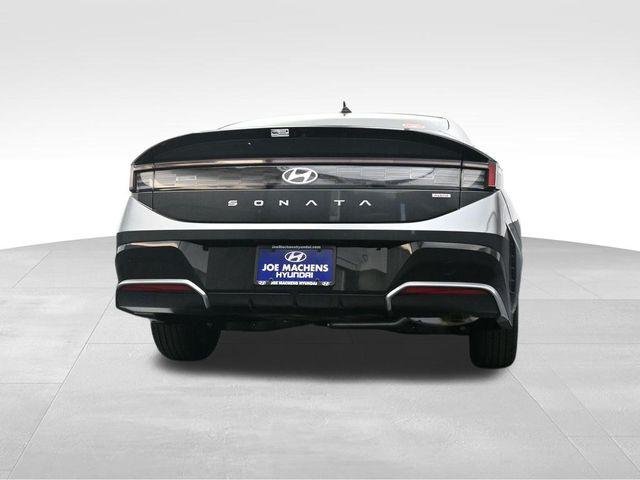 New 2026 Gray Hyundai SEL image 37
