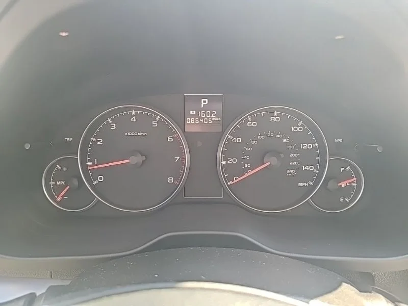 Used 2014 White Subaru 2.5i image 14