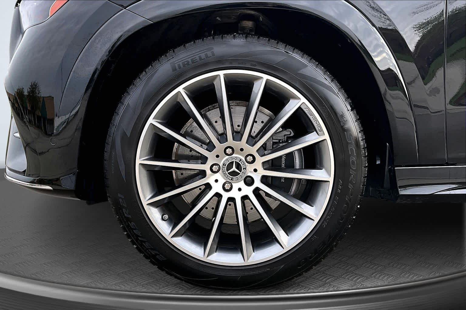 New 2026 Obsidian Black Metallic Mercedes-Benz GLE 450 image 8