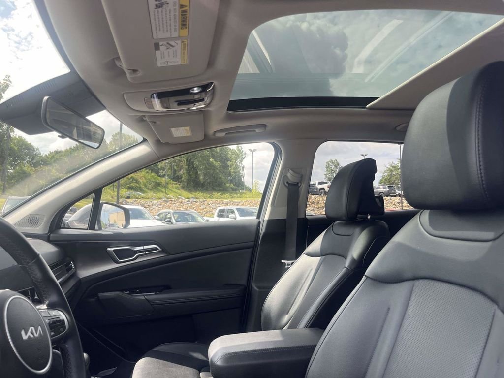 Used 2025 Silver Kia EX image 17