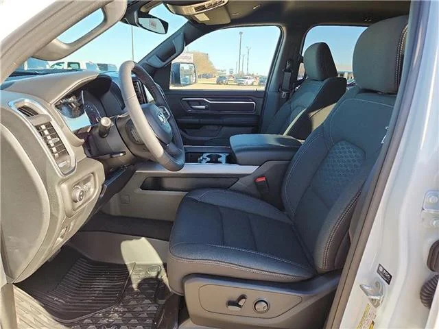 New 2026 PW7 Bright Whit Ram LONE STAR CREW CAB 4X4 5