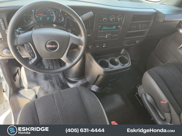Used 2022 White GMC Work Van image 26