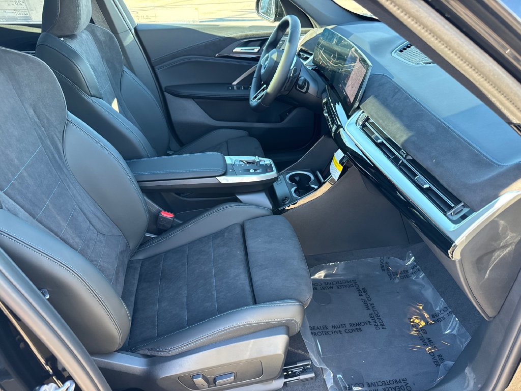New 2027 Black Sapphire Metallic BMW xDrive28i image 14