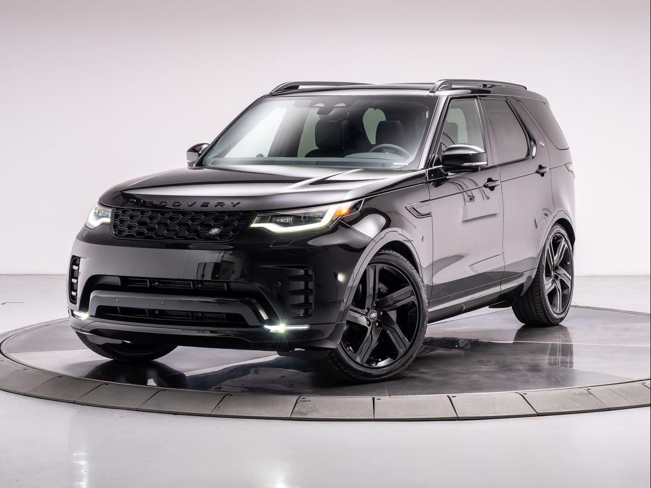 2026 Land Rover Discovery