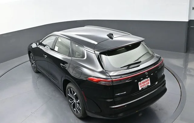 Used 2025 Black Toyota XLE image 26
