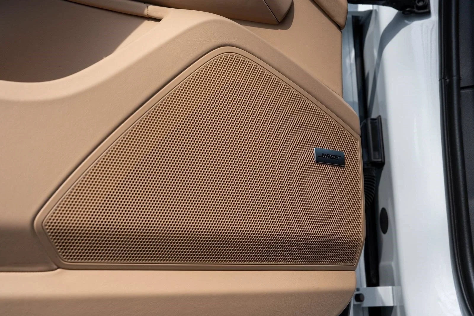 2026 Porsche Cayenne Coup E-Hybrid - Photo 23