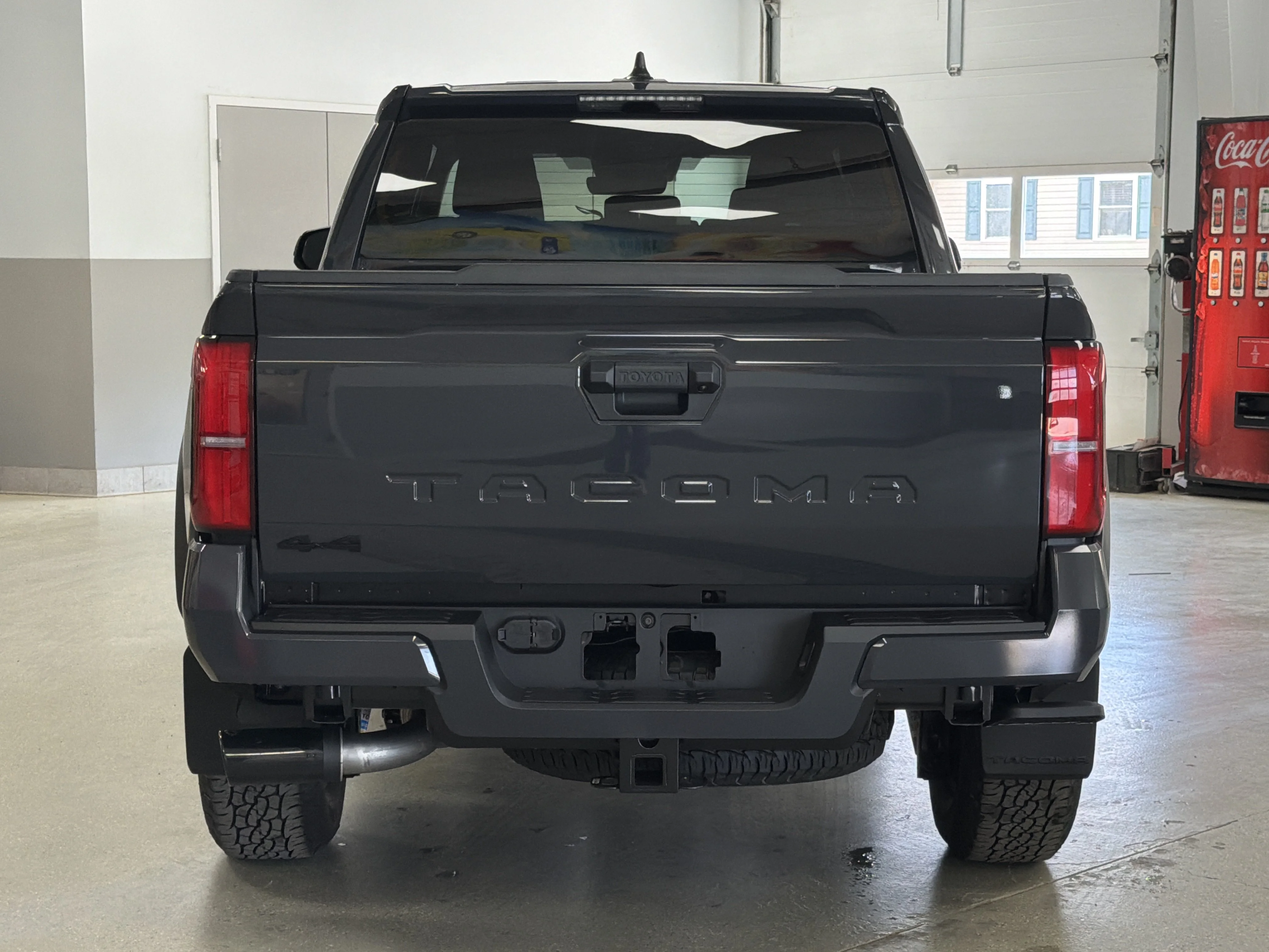 2026 Toyota Tacoma TRD Off Road - Photo 8