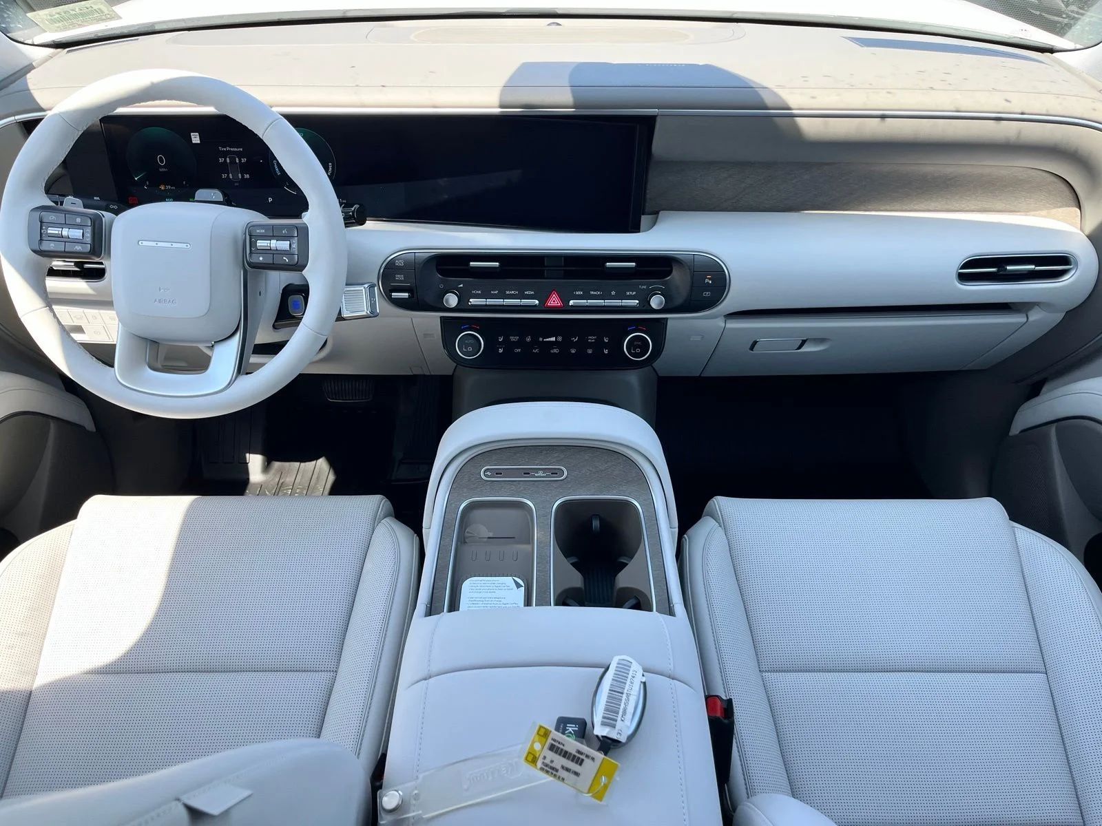 New 2026 White Hyundai Blue SEL Premium image 9