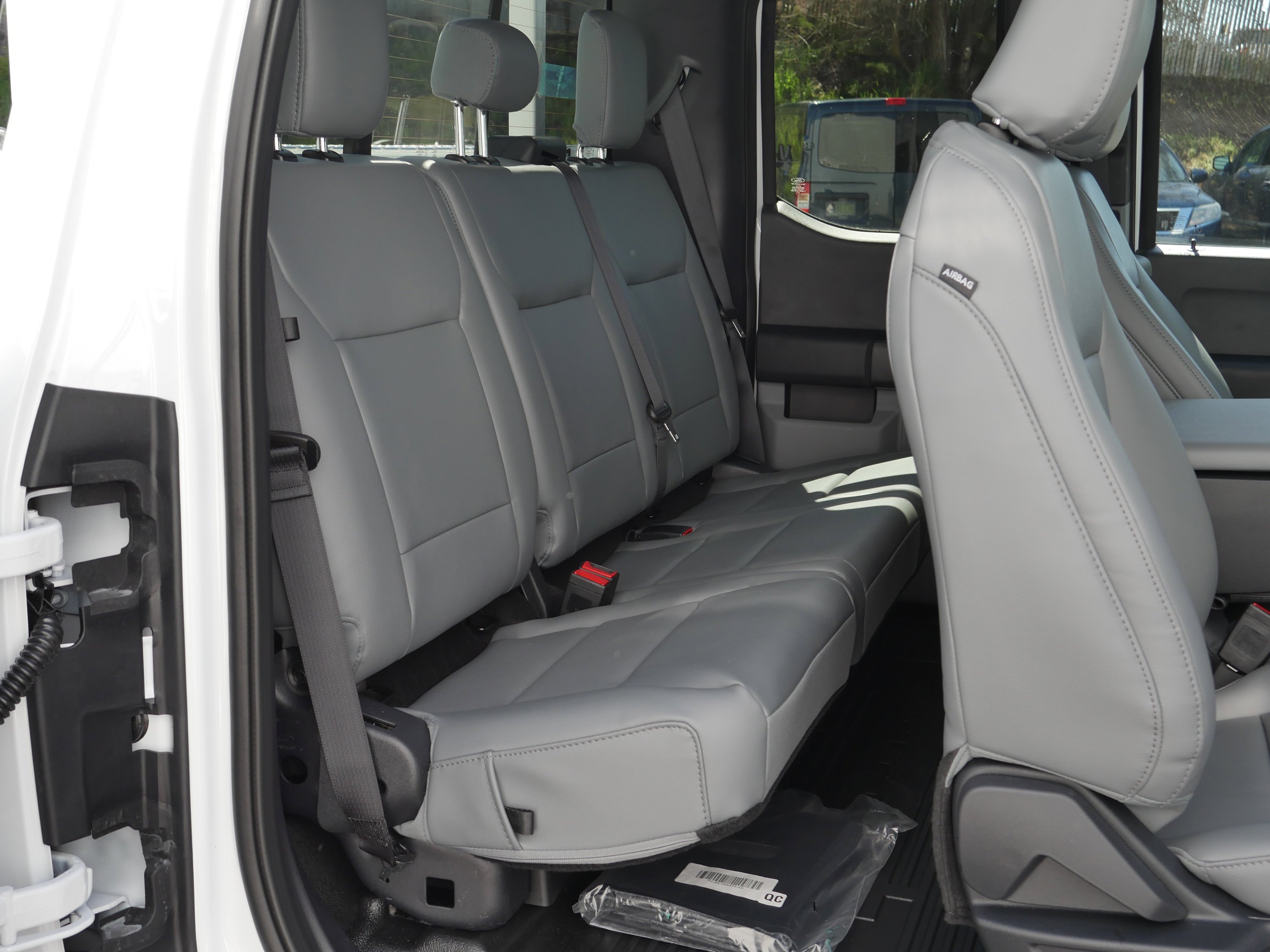 New 2026 Oxford White Ford F-350® XL image 23