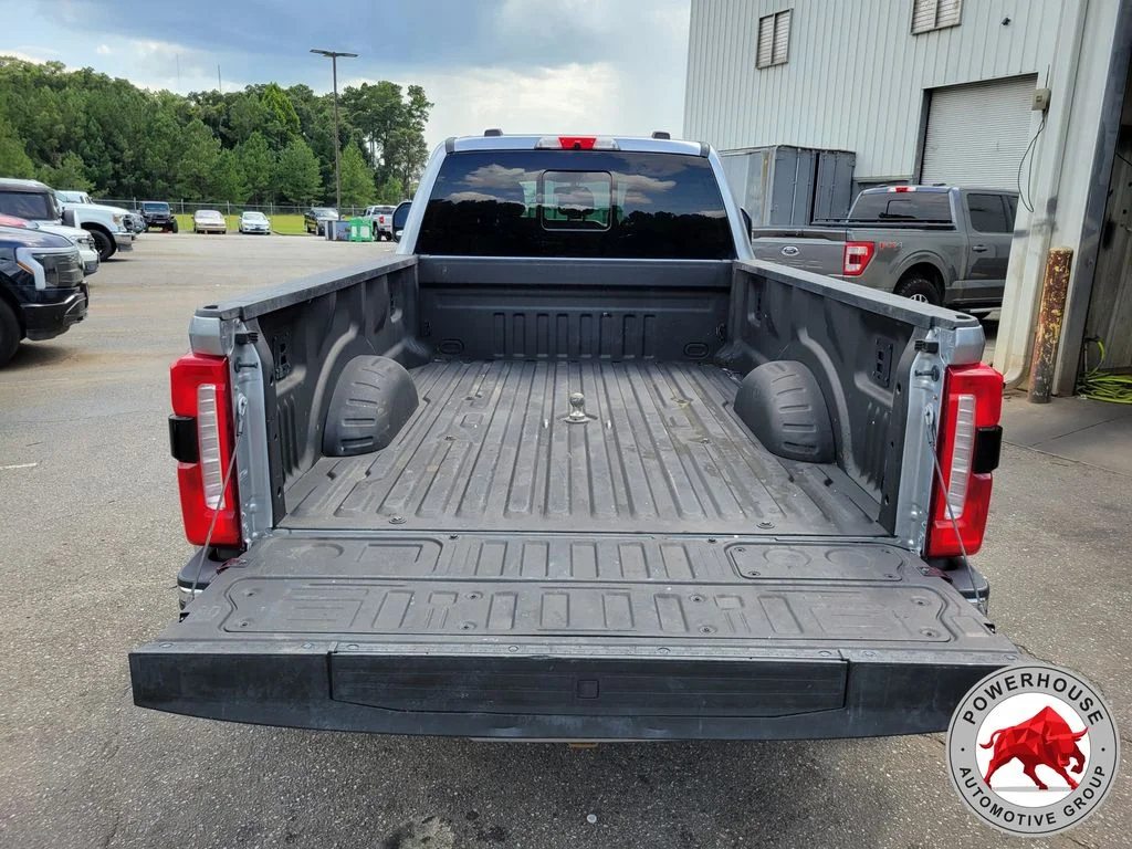 Used 2024 Silver Ford Lariat image 13