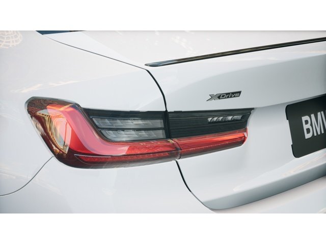 New 2026 Alpine White BMW 330i image 8
