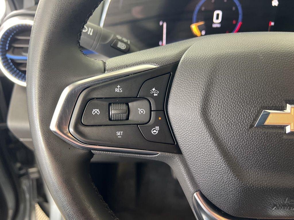 Used 2024 Sterling Gray Metallic Chevrolet LT image 9