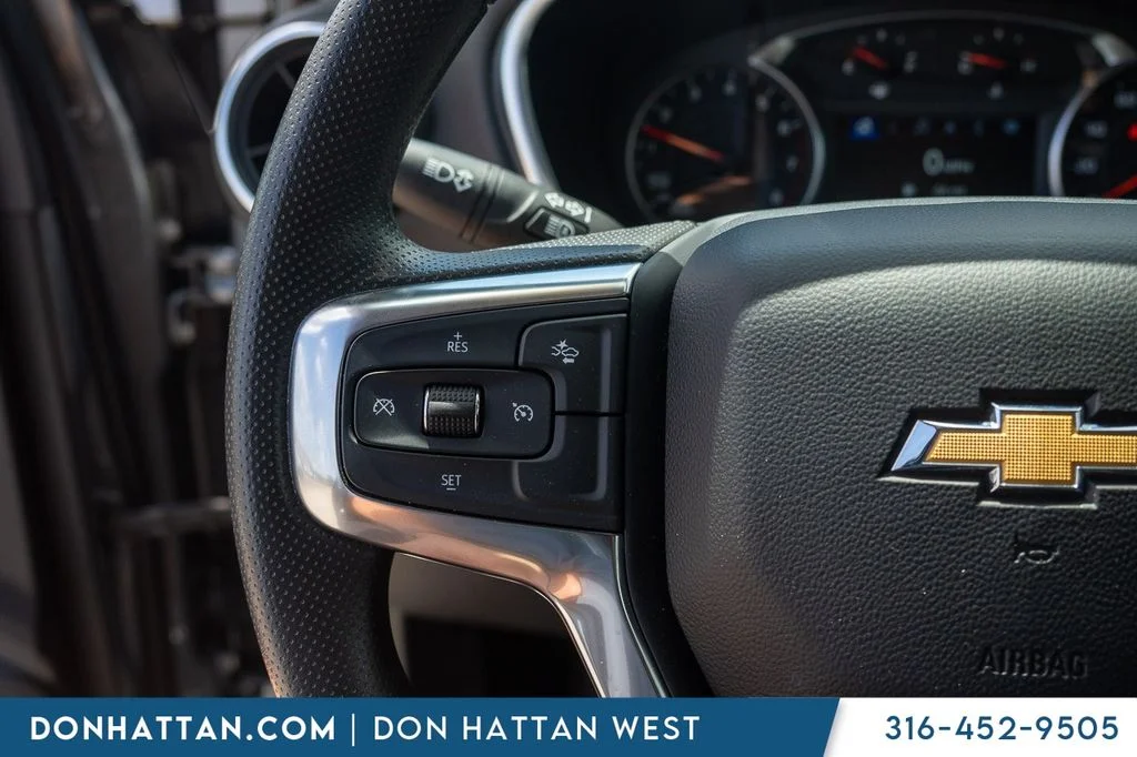 Used 2025 Gray Chevrolet LT image 13