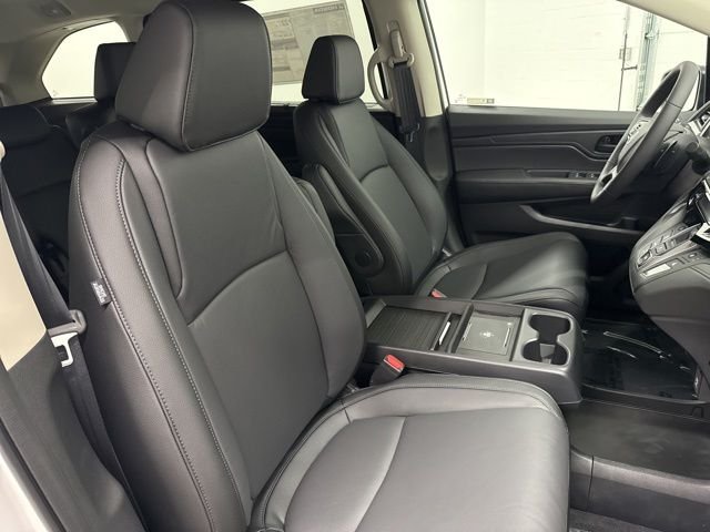New 2026 Platinum White Pearl Honda EX-L image 27