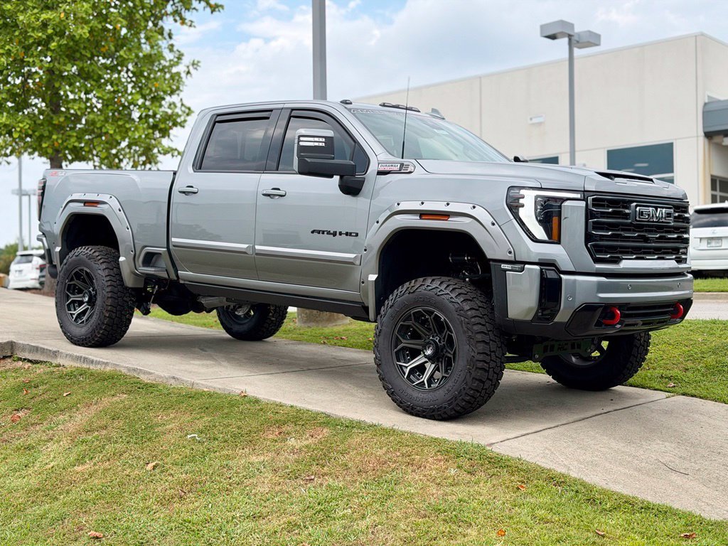 2026 GMC Sierra 2500HD AT4 - Photo 2