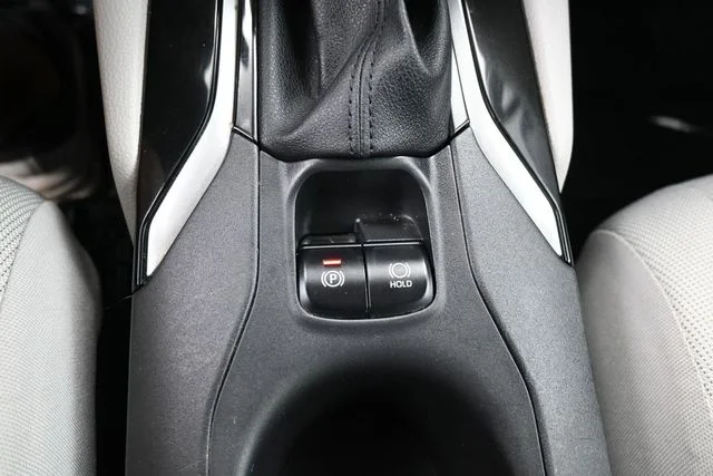 Used 2025 Blue Toyota L image 35