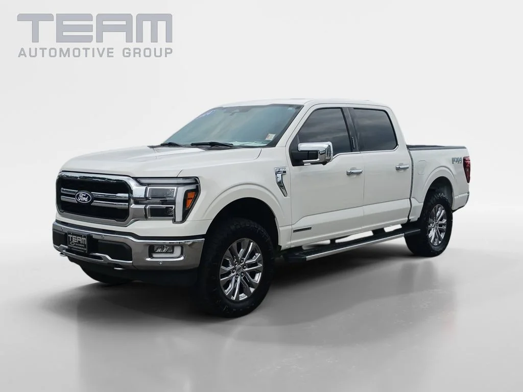 Used 2024 White Ford Lariat image 3