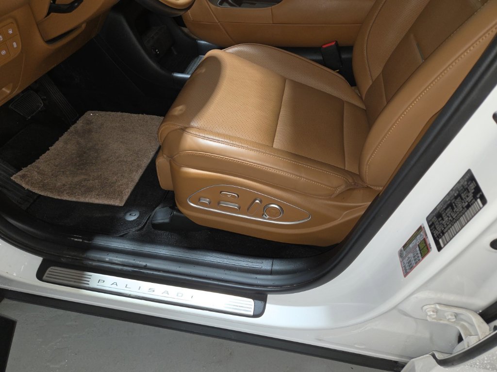 Certified Used 2026 White Hyundai Calligraphy image 15
