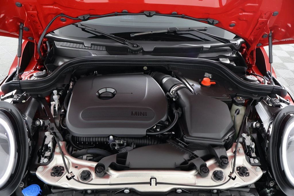 New 2026 Red MINI Iconic image 9