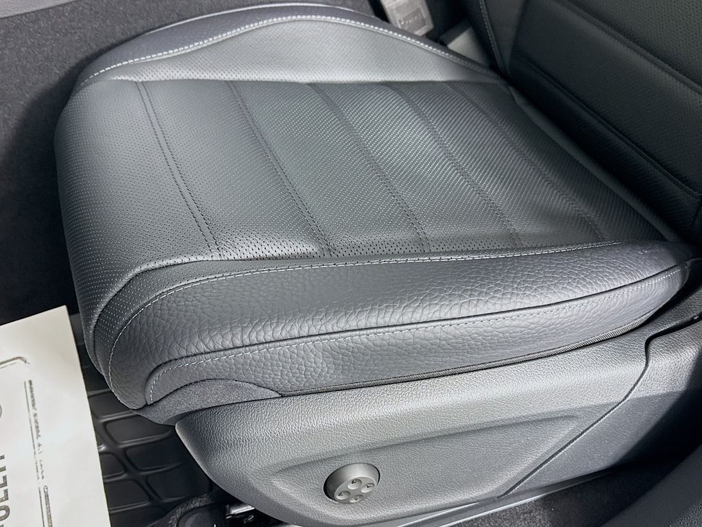 Used 2025 Gray Mercedes-Benz GLE 350 image 20