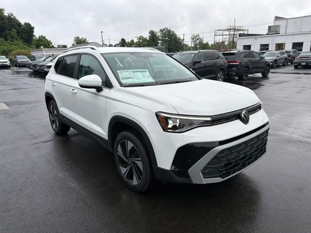 New 2026 White Volkswagen 1.5T SE image 3