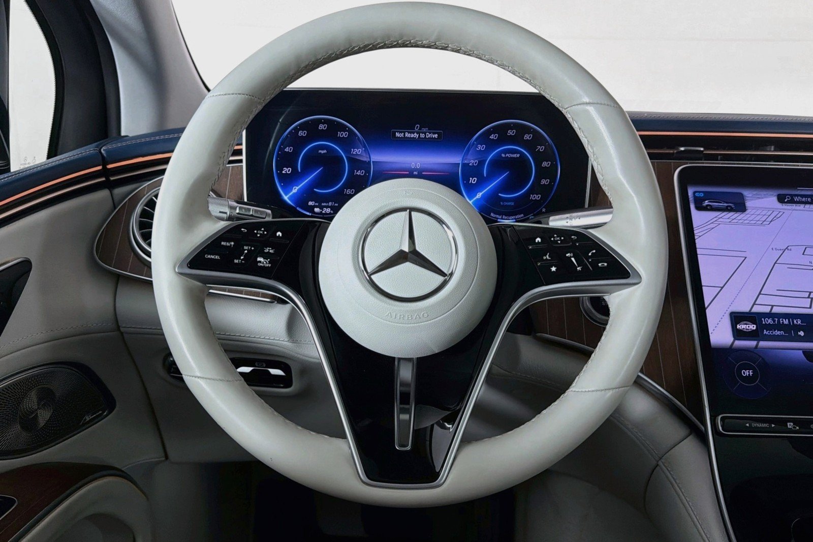 Certified Used 2023 Cirrus Silver Metallic Mercedes-Benz 450 image 21